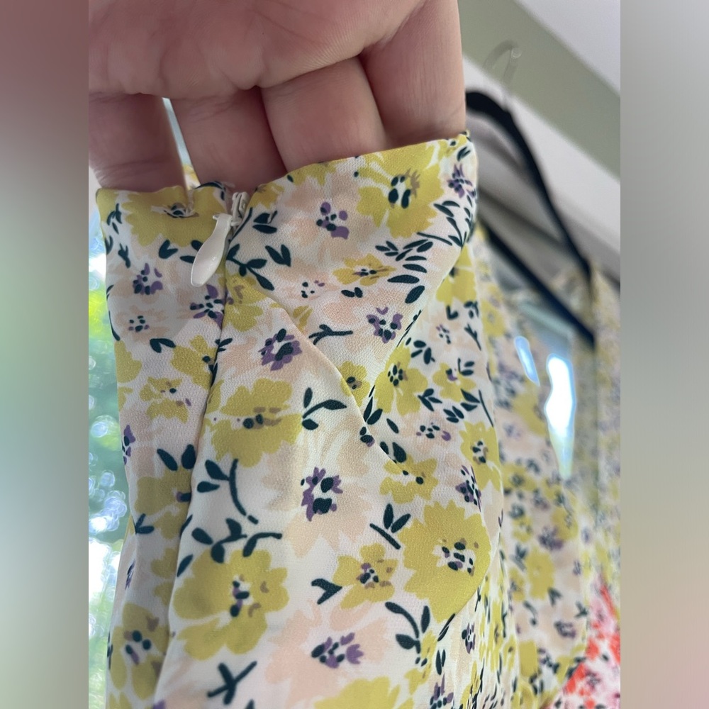Floral Maxi Dress - Picture 9 of 9